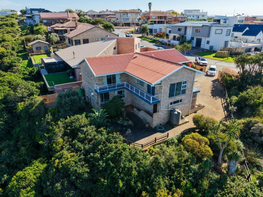 3 Bedroom Property for Sale in Stilbaai Western Cape